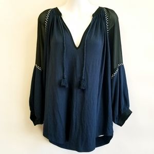 🌺 3/$25 NWOT Juicy Couture Blouse